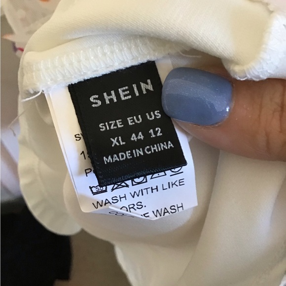 New, never worn Shein butterfly dress, XL - Picture 3 of 6